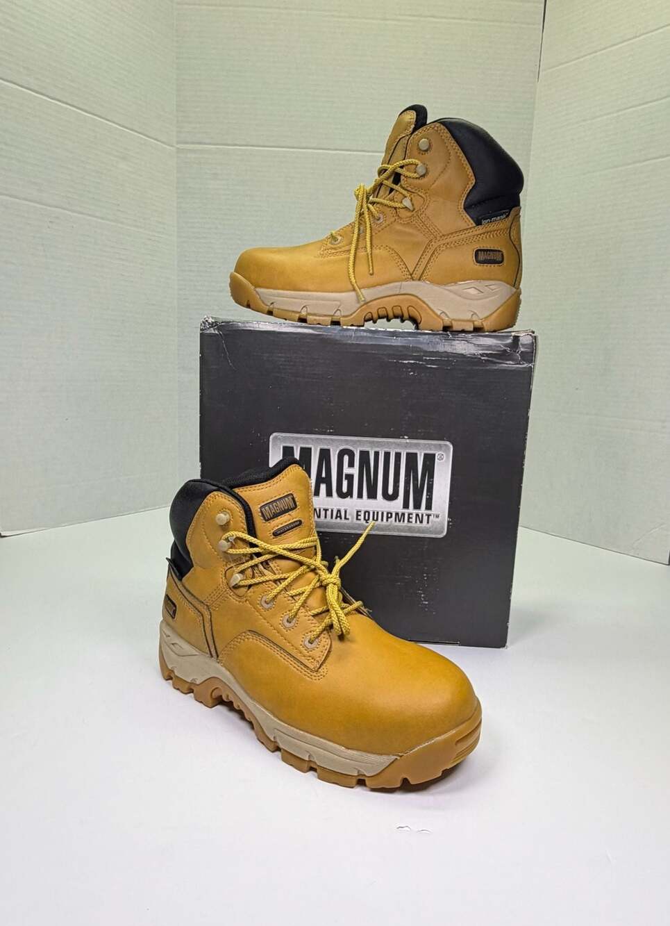 Magnum Precision Ultra Lite WPI CT Wide Mens‎ Work Boots Size 8.5